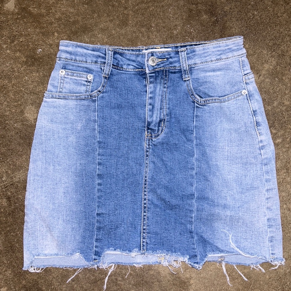 NWOT ASOS Stretchy Denim Skirt